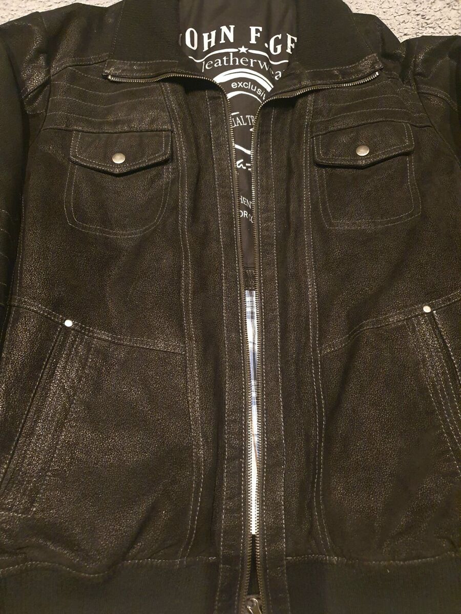 John F Gee Leather Jacket 005 XL Very Good Condition Only John F Gee Leather Jacket 005 XL Very Good Condition Only
