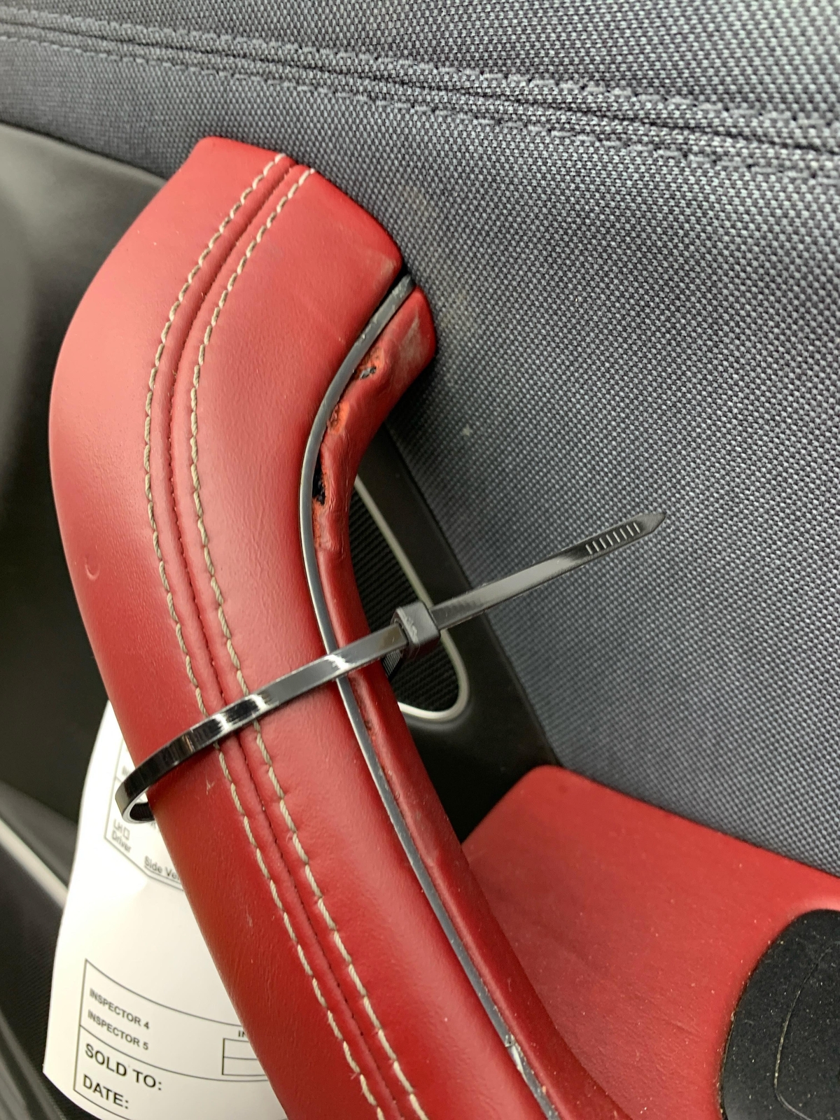 2017 - 2020 MASERATI LEVANTE M161 OEM RIGHT FRONT INNER DOOR TRIM PANEL