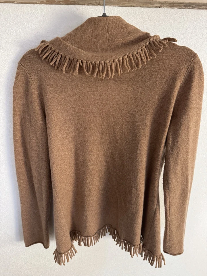 Cárdigan suéter con flecos de cachemir puro Peck & Peck para mujer talla S camel frente abierto Foto 4 de 4
