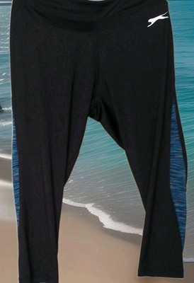 Puma Damen Sport Capri  Gr. L Schwarz/Blau Logo