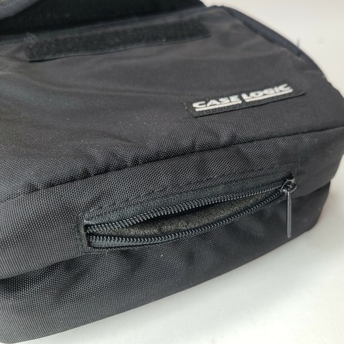 Case Logic DM1 CD Player Tote w/ Carrying Strap VTG Retro 1996 NOP - Picture 8 of 11