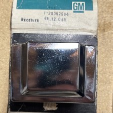 1978-81 Chevy Buick Chevelle Monte A Body Backseat Ashtray Receiver Gm 20092964