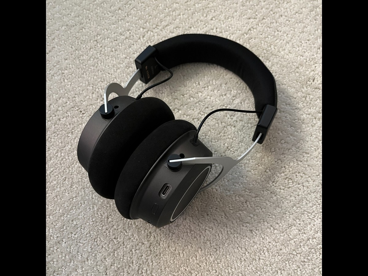 beyerdynamic Amiron Wireless High-End Stereo Headphone | eBay