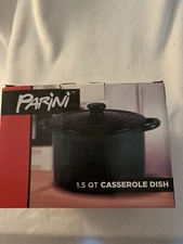 Parini 1.5 Quart Stoneware Casserole Dish with Lid, Green New In Box