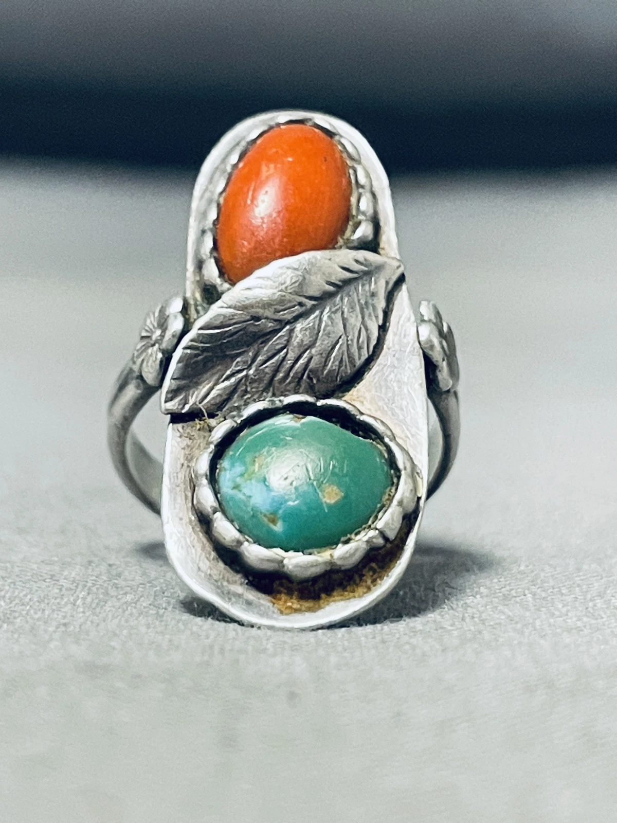 BRILLIANT VINTAGE ROYSTON TURQUOISE CORAL STERLING SILVER RING
