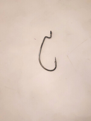 Gamakatsu EWG Hooks.  25Pk.  From Bulk - Terminal Tackle - Gamakatsu Hooks Lot