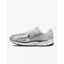Nike Zoom Vomero 5 Photon Dust Low FD0884-025