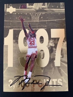 1998 Upper Deck Gatorade Michael Jordan 3 3,000 Points (1987)