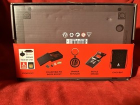 Atari Flashback 4 Console With 1 Controller, Loot Box Retro Gaming 2600 EXTRAS