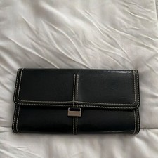 Liz Claiborne Women's Black Solid Bifold Wallet Organizer w/ Zip Pocket