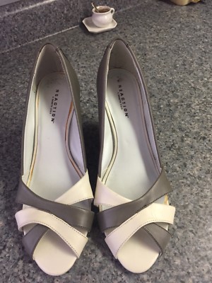 Gray White Kenneth Cole Reaction Wedge Shoes Siz