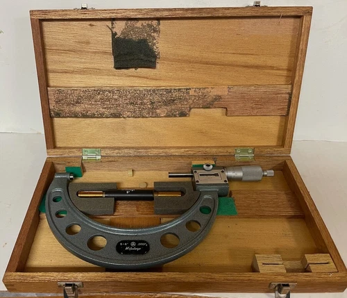 MITUTOYO 193-216 DIGIT-OUTSIDE MICROMETER RANGE: 5" to 6" #M 820-6
