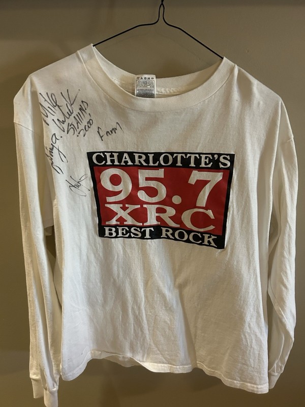 Staind Radio station signed tee 2000