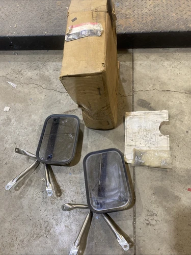 NOS GM 1971-1996 G Series Chevy GMC Sportvan Vandura Rally Side Mirrors Towing