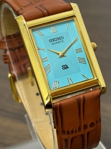 Vintage Seiko Slim Quartz Men's Wrist Watch Golden Plated Case/ Leather strap