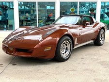 1981 Dark Bronze Metallic Chevrolet Corvette   | C3 Corvette Photo 1