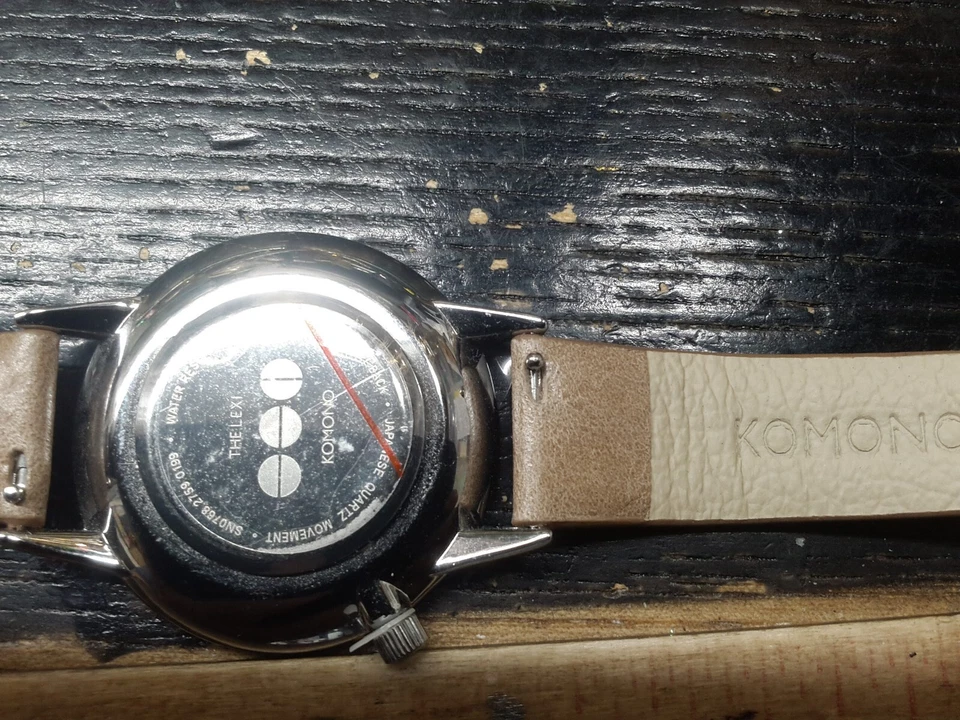 Reloj Pulsera 36mm The Lexi Komono Mod Modernista Simplístico Foto 3 de 3