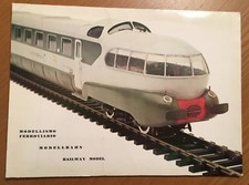 Brouchure modellismo ferroviario Navitren a schede car. tecniche treni italiani 