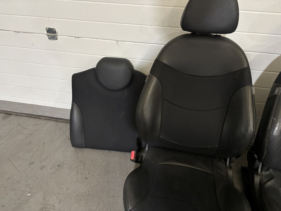 Mini R53 Interior Cooper R53 One 01-06 Half leather seats black front ...