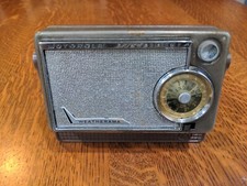 Vintage MOTOROLA WEATHERAMA Pocket Two Band MW/LW Transistor Radio 6X39A - Rare!