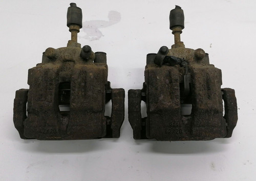 BMW 3er E91  Bremssattel Bremszange Bremse  hinten rechts & links  (02)