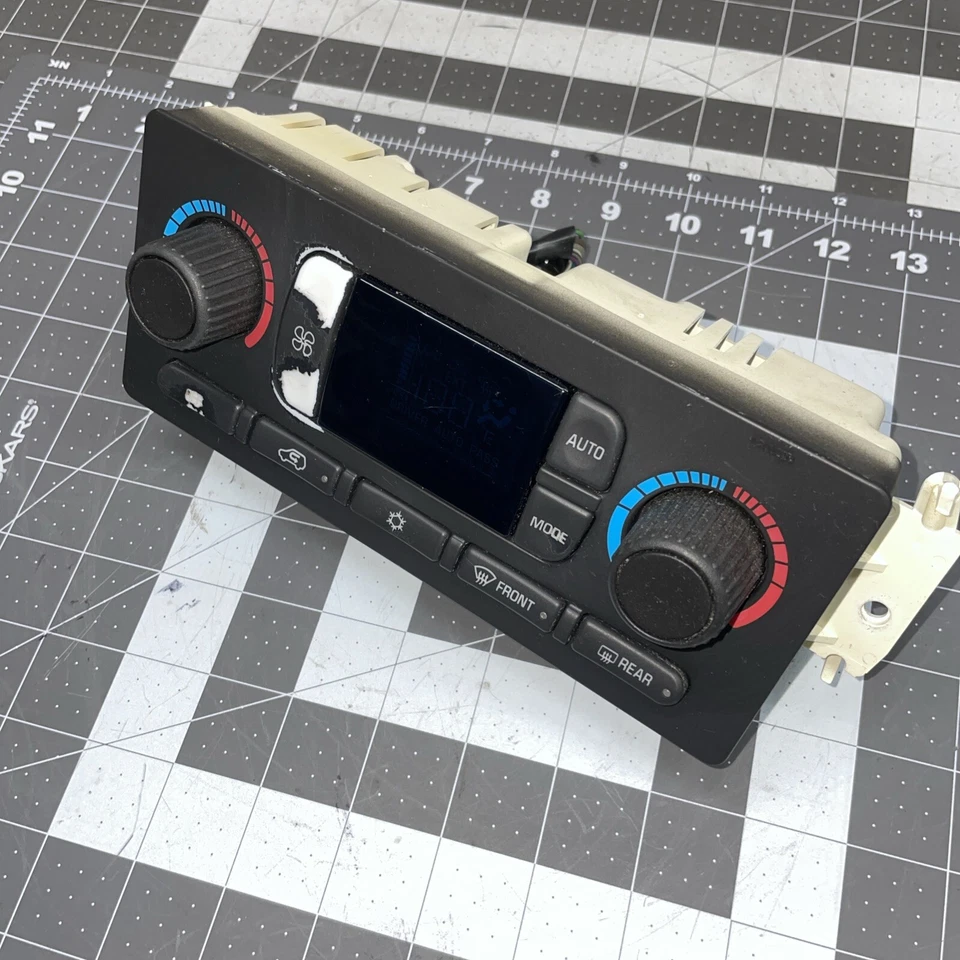 Chevy Trailblazer GMC Envoy 2003 2006 control digital de calefacción climática 15132070 Foto 2 de 4