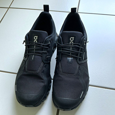 On Cloud 6 Waterproof Herren Sneaker schwarz top Zustand inkl. Karton