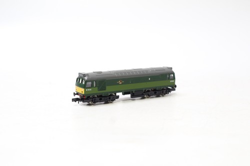 Graham Farish 8304 Spur N Class 25 D7645 BR zweifarbig grün Diesellok | Condition: Used