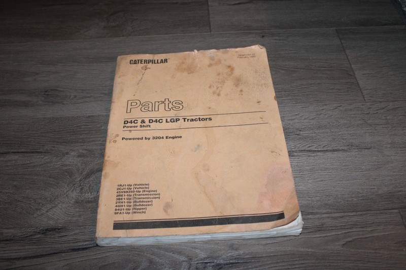 Caterpillar CAT D4C & D4C LGP Tractor parts manual Feb 1990 3204 engine