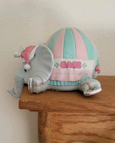 Precious Moments 1992 Vintage Elephant Shelf Sitter Stocking Hanger Figurine - Picture 2 of 5
