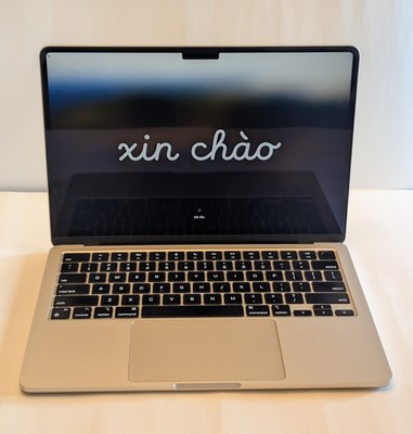 MacBook Air 13.6 M3 (2024) Starlight /8GB 512GB/ 10 Core GPU. ~6KM~