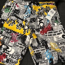 Men  s Graphic Board Shorts Size M New With Tags