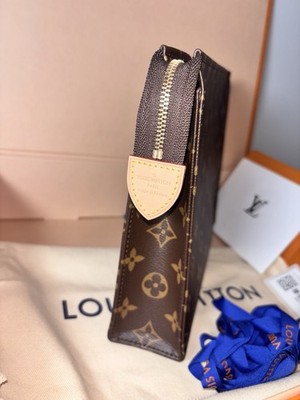 New Louis Vuitton Toiletry 26 Monogram Canvas Pouch Clutch Bag | eBay