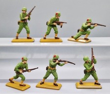 Britains Deetail WW2 U.S. 1st Series Infantry Full Set on Tan Base - Ref 7340