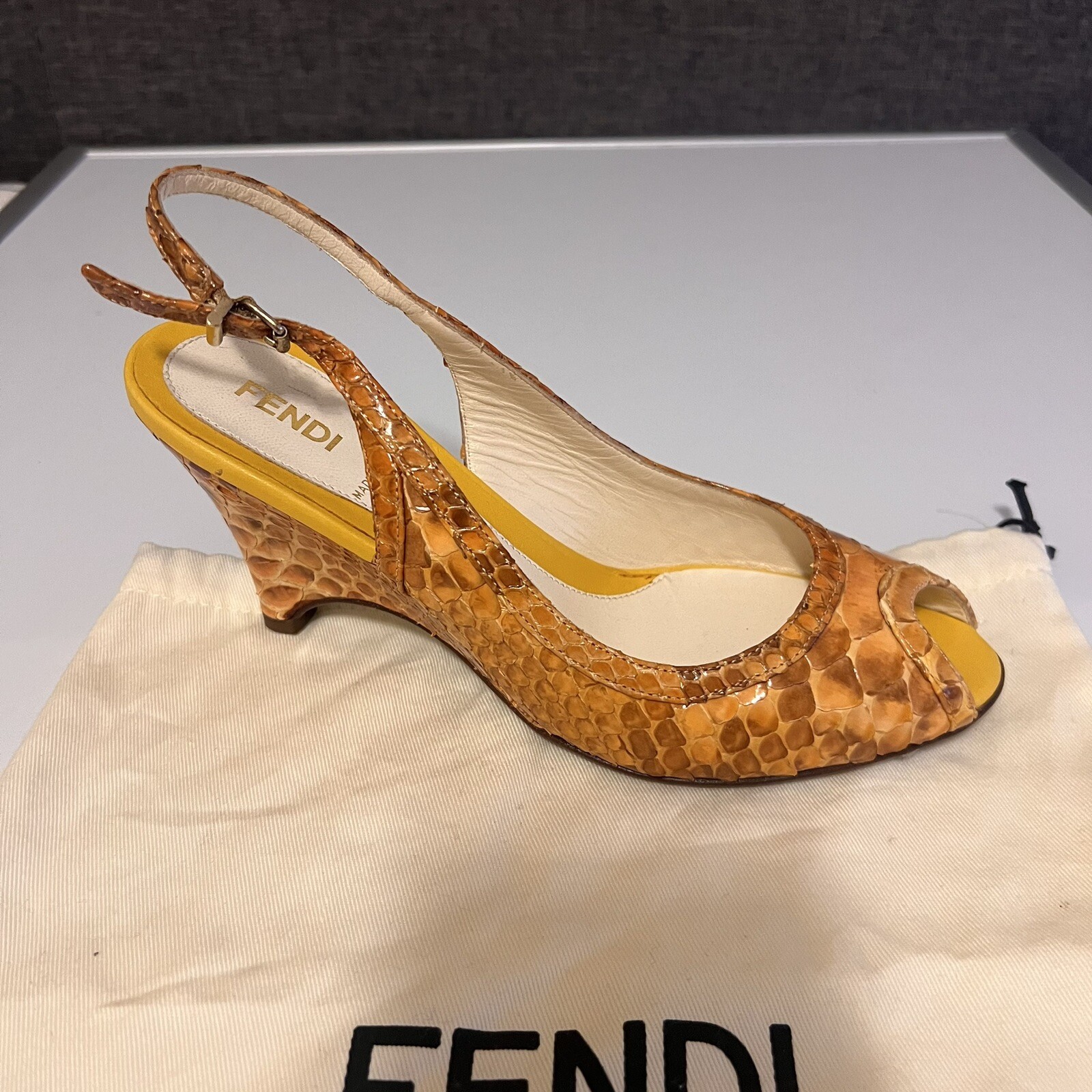 FENDI YELLOW PYTHON LEATHER PLATFORM HEELS SIZE 37 - image 13