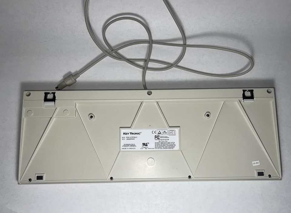 Keytronic Mechanical Keyboard Model E06101DPS2-C Extremely Clean Like New - Image 2 of 4