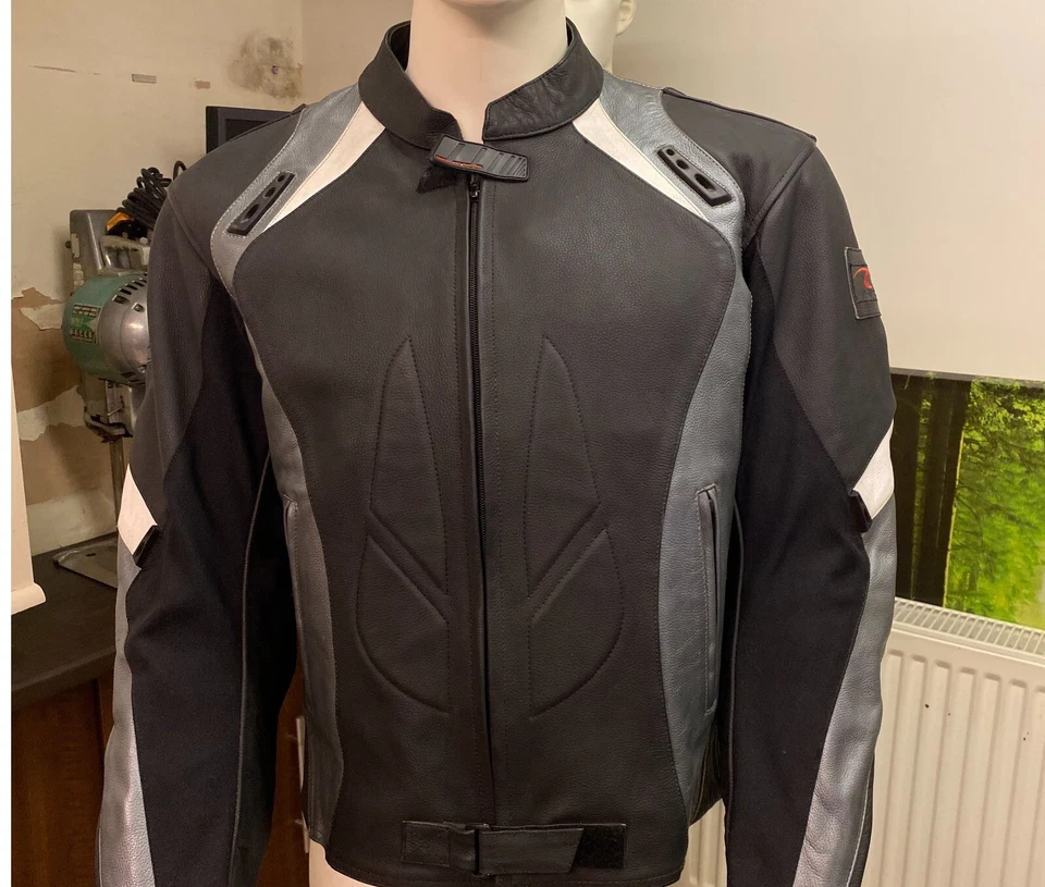 New Black and Grey Motorcycle Racing Cowhide Biker Leather Jacket Safety Pads - Image 3 of 4