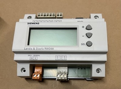 SIEMENS LANDIS & STAEFA RWD68 Universal Controller