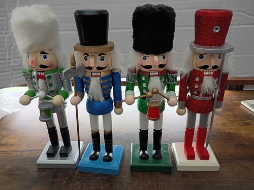 Wooden Nutcrackers 10" Soldiers. Set Of 4. Very Good Condition.