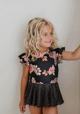 Leo Luvs Girls Leotard Size 10 NWT Black Floral Flutter Sleeve Dance Gymnastics