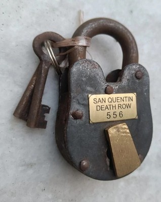 Vantage Heavy Iron Padlock With Keys Antique Style Old Lock Rustic Collectible 