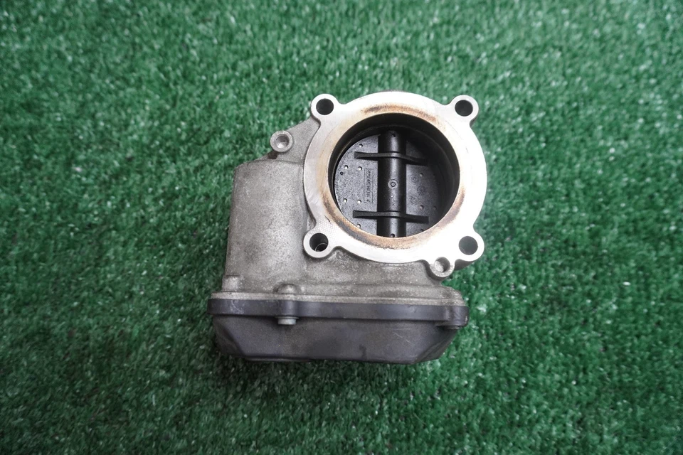 AUDI Q5 2010 2011 2012 2013 2L cuerpo del acelerador del motor fabricante original 179 k millas 06F133062Q Foto 2 de 4