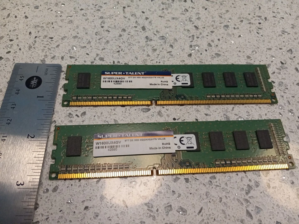 Super Talent W1600UX4GV (SSS D3 1600 4G (2X2G) KITS VALUE - Image 4 of 4