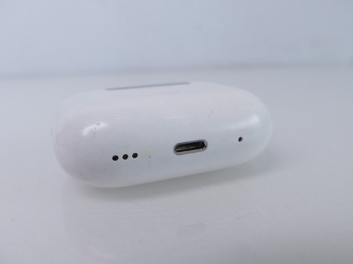 Apple AirPods Pro 2. Etui ładujące Generation A2700 Ligthning PUSTE #46 - Zdjęcie 6 z 6