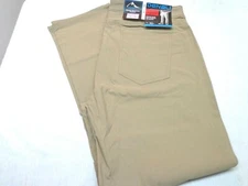 DENALI Delta Khaki  Technical Stretch  Pants  NWT 40/32  MSRP $54