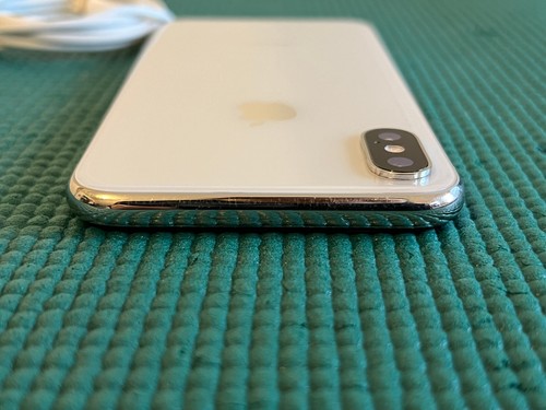 Apple iPhone X - 64GB - Silver (Unlocked) A1865 (CDMA + GSM) - Afbeelding 4 van 11