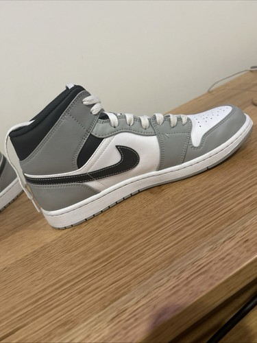 Size 11 - Jordan 1 Mid Light Smoke Grey - Picture 10 of 18
