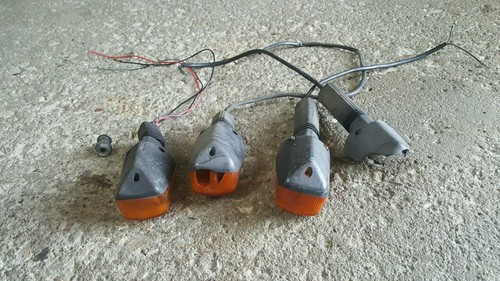 1990 Suzuki Katana GSX600 Set of Four TURN SIGNALS original - Picture 5 of 6
