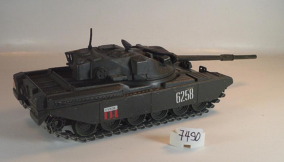 Le Char Anglais Mark II Matilda Mk III Miniature Par Ixo Models Au 1 43e 10494