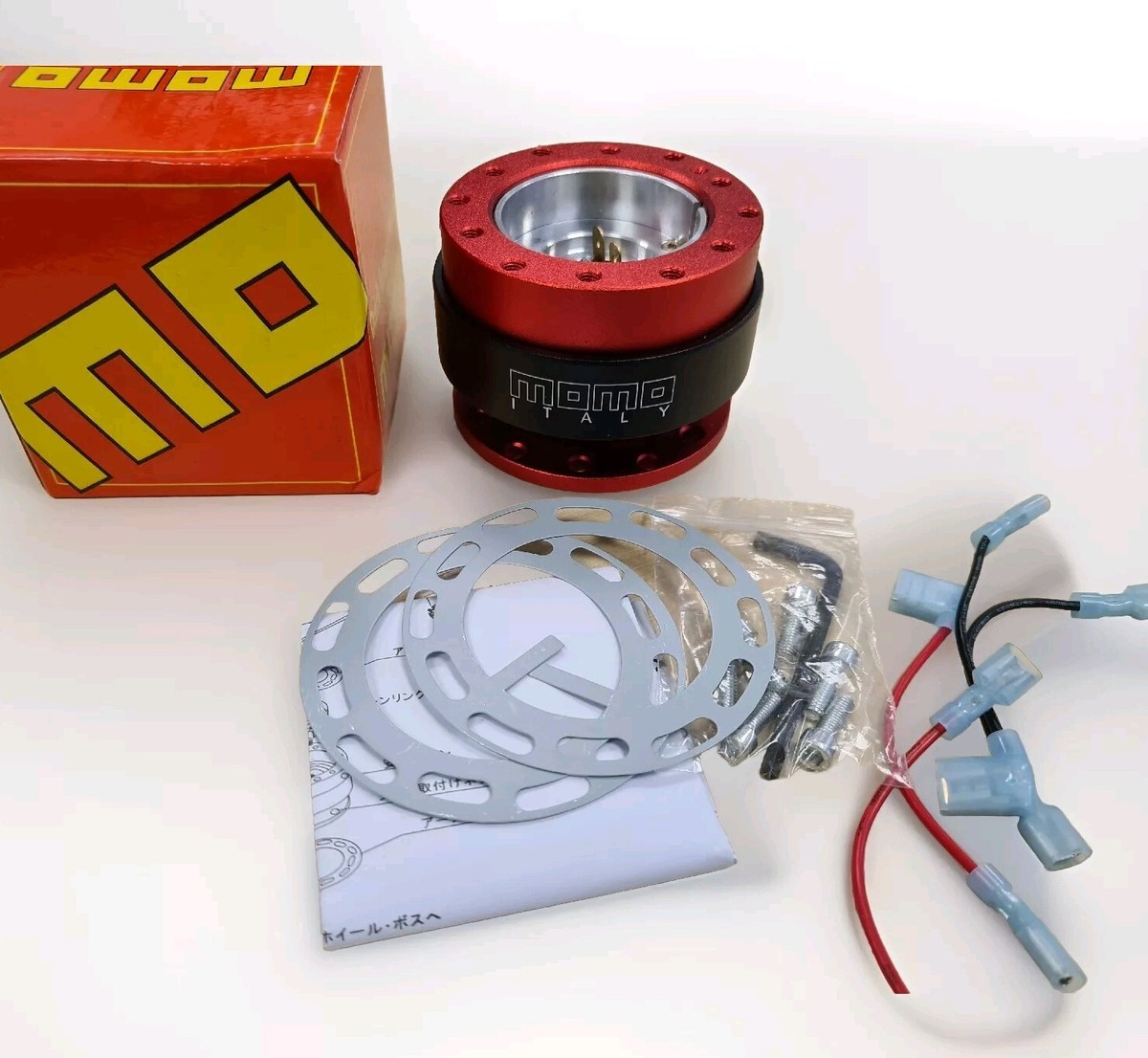ITALY momo クイックリリース　新品 ITALY momo クイックリリース 新品 - メルカリ
